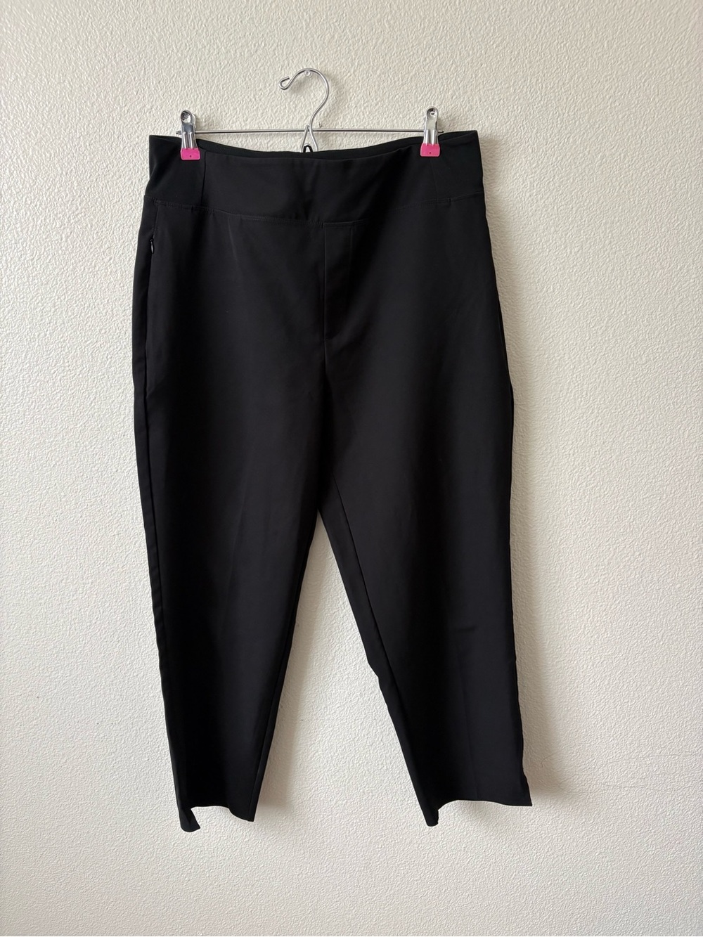 Kirkland Signature Woman’s Black Pull-On Dress Pants
